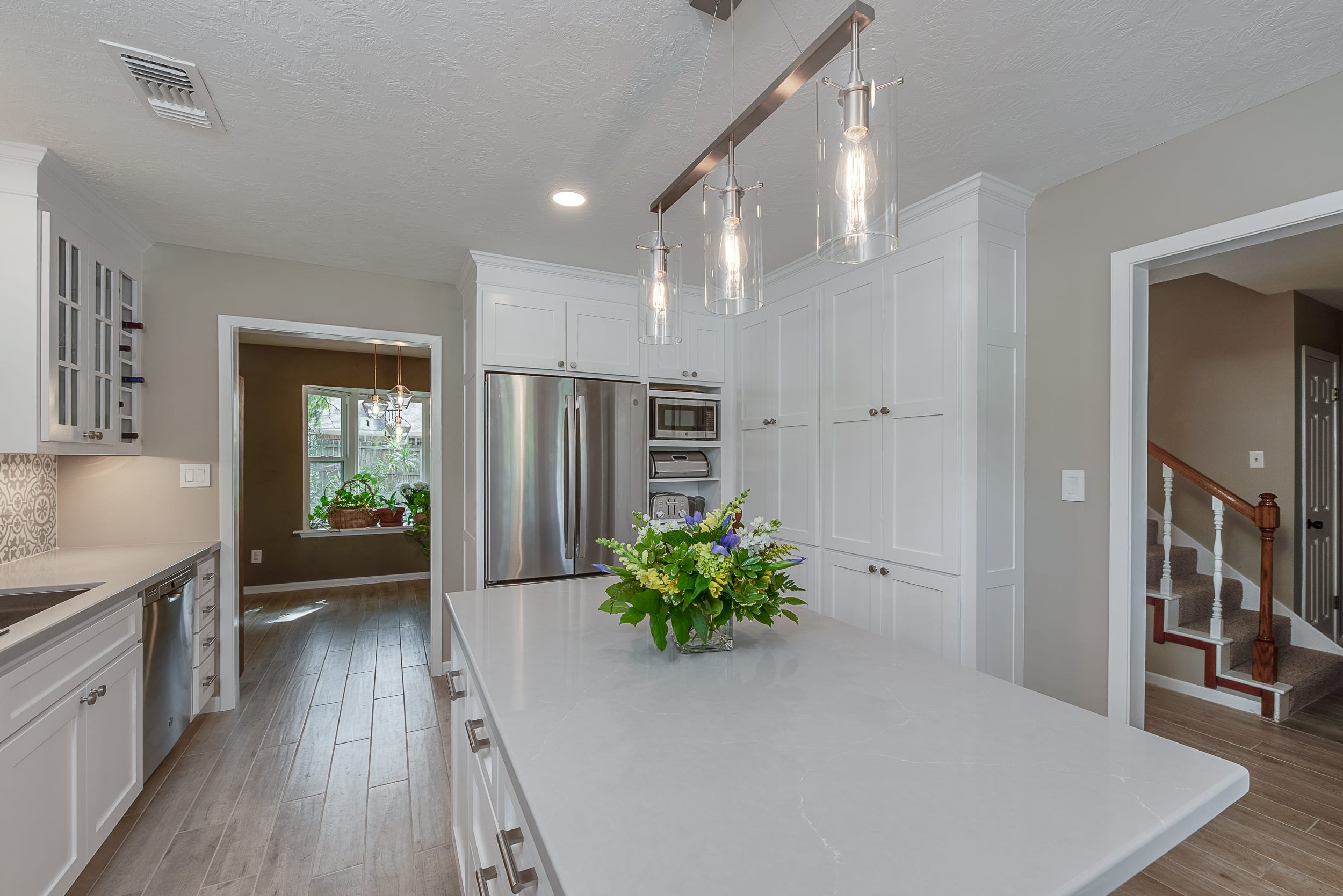 5-1-8 Elegant kitchen transformation in a Copperfield bathroom and kitchen remodel project