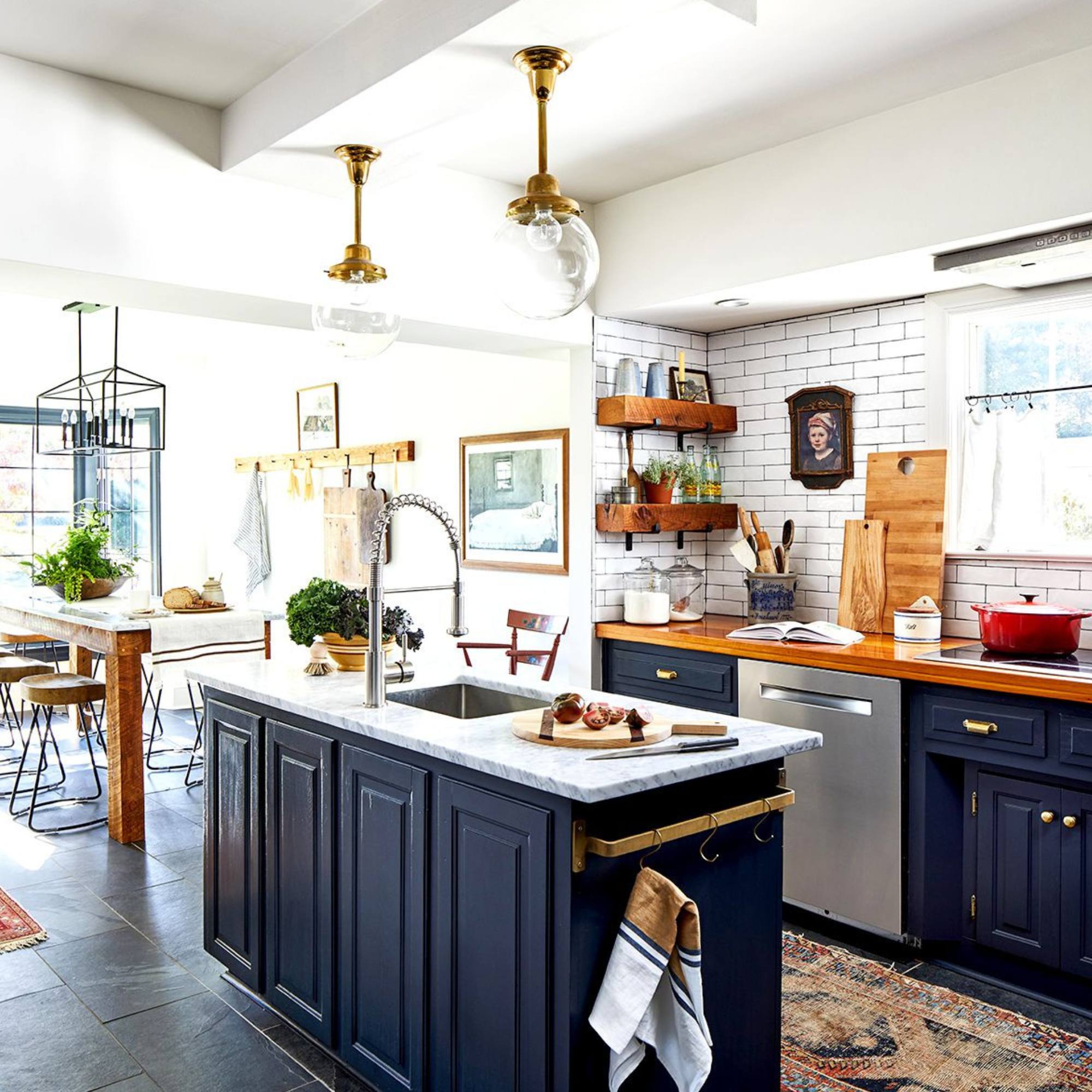 mixing metals in kitchen