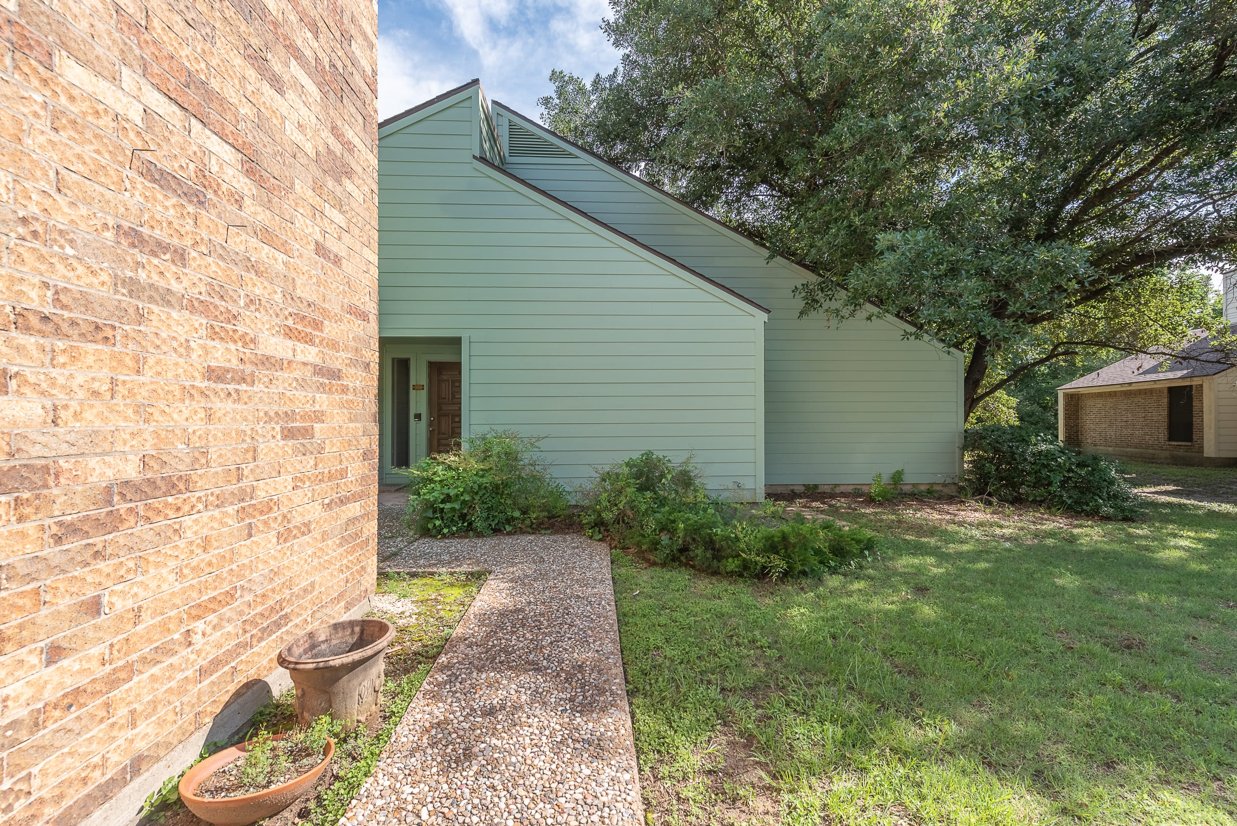 22–10 exterior home remodel